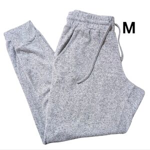 Cozy Heather Gray Women's Cropped Joggers
